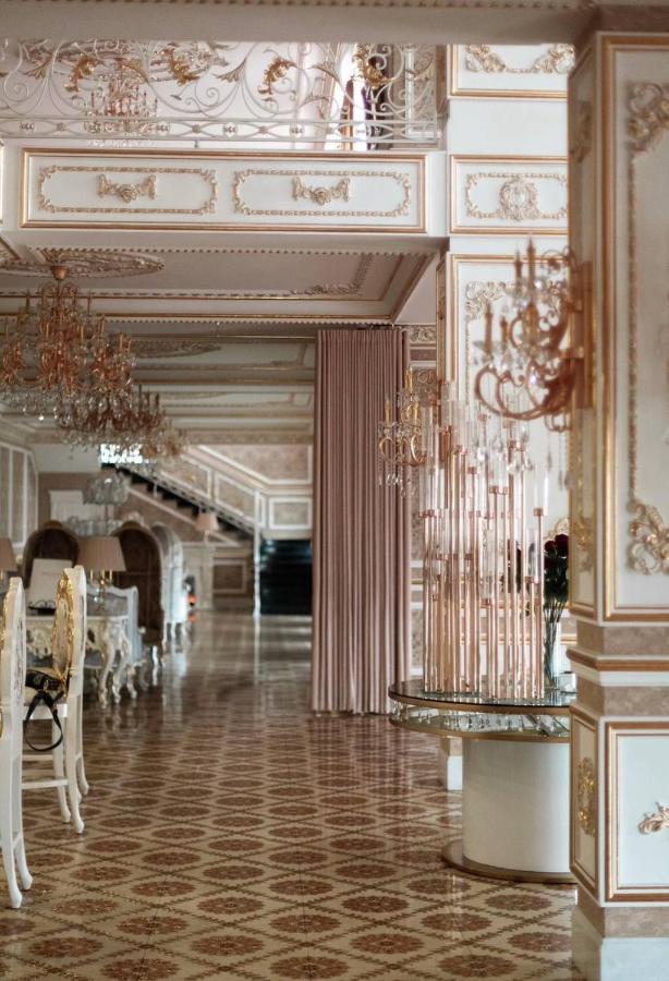 Hotel Grand Aristocrate Dubovtsy المظهر الخارجي الصورة