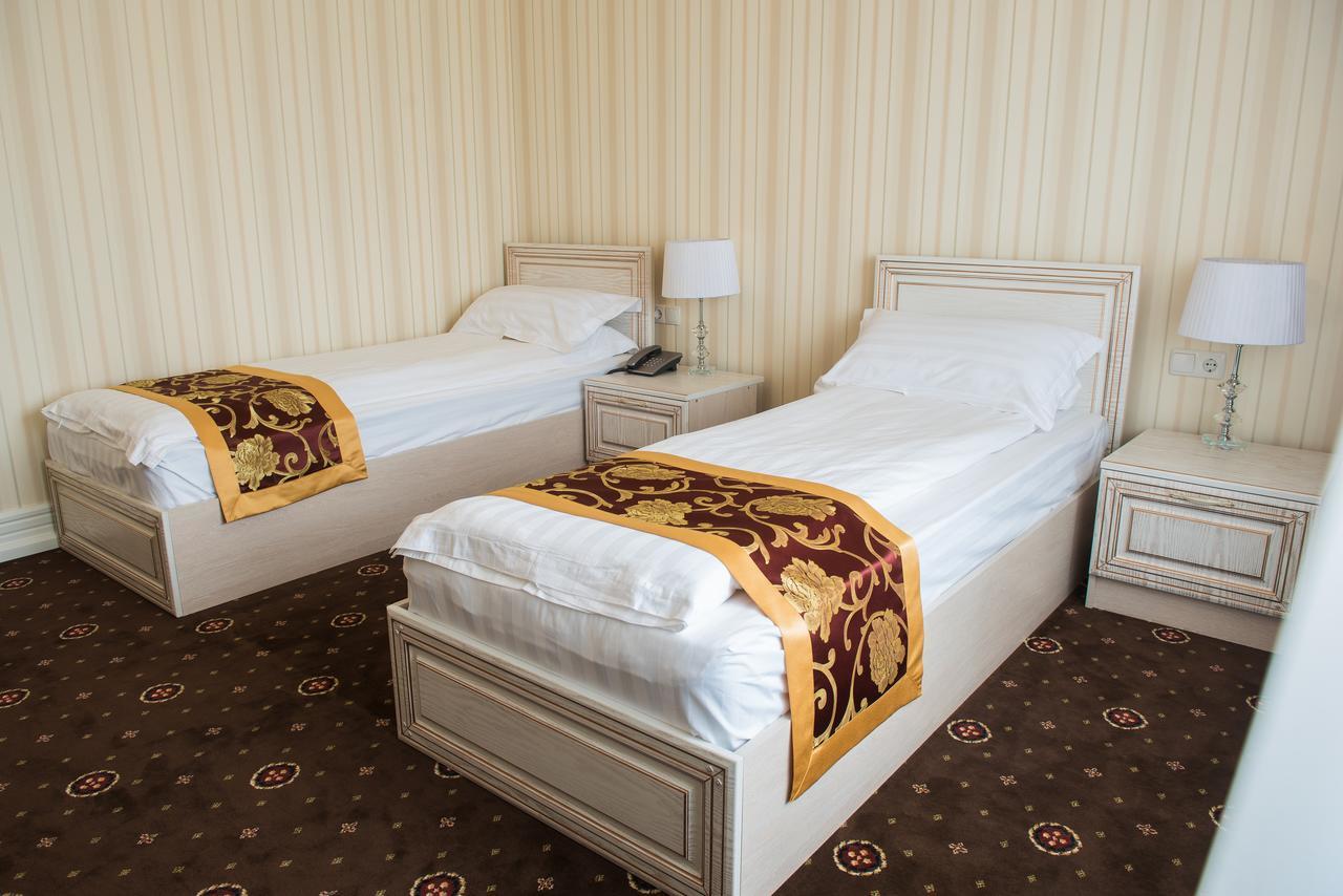 Hotel Grand Aristocrate Dubovtsy المظهر الخارجي الصورة